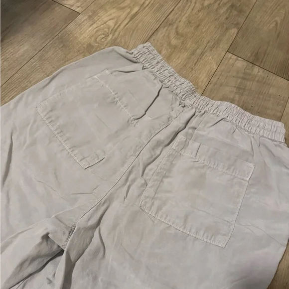NWOT ZARA Elastic Waist Pants - Size XS: Color: Gray - Picture 8 of 8